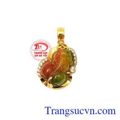 Mặt dây tỳ hưu 14k cát tường được chế tác từ ngọc cẩm thạch thiên nhiên kiểu dáng độc đáo, mới mẻ,Mặt dây tỳ hưu 14k cát tường