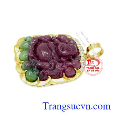 Đá Ruby là loại đá có giá trị đứng thứ 2 sau kim cương trong các loại đá quý.