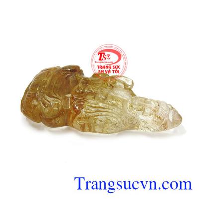 Mặt đá có thể bọc bạc hoặc vàng để đảm bảo độ bền đẹp.