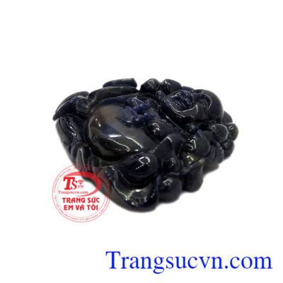 Mặt phật di lặc Sapphire cao cấp trong phong thủy là tượng trưng của vui vẻ, hạnh phúc và may mắn trong cuộc sống