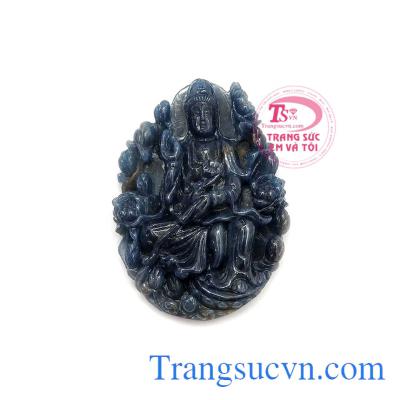 Mặt phật quan âm Sapphire tịnh tâm chạm khắc tinh xảo, sắc nét, phù hợp làm mặt dây chuyền đeo thời trang và phong thủy