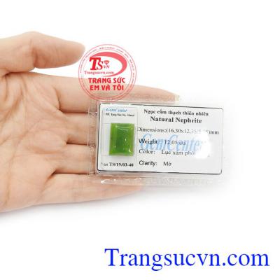 Người sở hữu ngọc cẩm thạch sẽ hấp thụ được nguyên khí từ đá, từ đó vận may và tài lộc sẽ đến