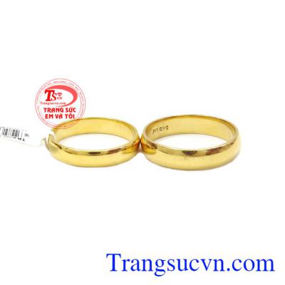 Chiếc nhẫn cưới là biểu tượng thiêng liêng của sự gắn kết không bao giờ chấm dứt,Nhẫn cưới đơn giản