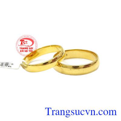 Nhẫn cưới đơn giản là sản phẩm được chế tác đơn giản nhưng vẫn độc đáo,Nhẫn cưới đơn giản