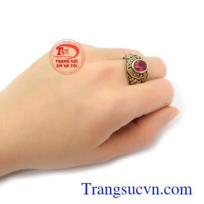 Chiếc Nhẫn mỹ vàng giá rẻ sang trọng,chất lượng vàng đảm chất lượng,cung cấp nhẫn mỹ uy tín nhất việt nam,thiết kế nhẫn mỹ theo yêu cầu,đeo hợp thời trang,Khách hàng ưa chuộng nhẫn mỹ vàng tây