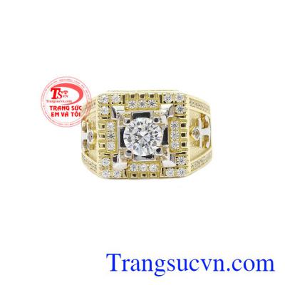 Sản phẩm sử dụng vàng 10k bền đẹp, chuẩn chất lượng