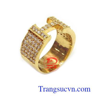 Nhẫn nam chữ H Đeo hợp thời trang, chất lượng vàng đảm đeo bền đẹp sáng bóng, tinh tế và sang trọng dành cho phái mạnh