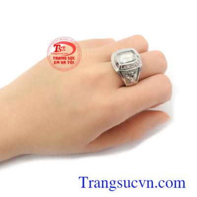 Nhẫn nam kiểu dáng đẹp, chất lượng cao, là dòng sản phẩm được phái mạnh ưa chuộng