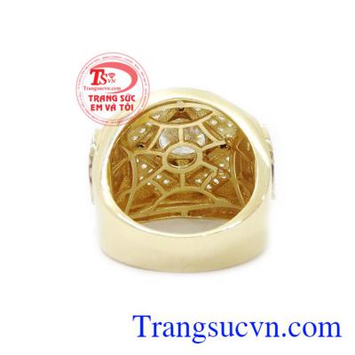 Nhẫn nam sử dụng khá phổ biến và là món trang sức thời thượng, đẳng cấp