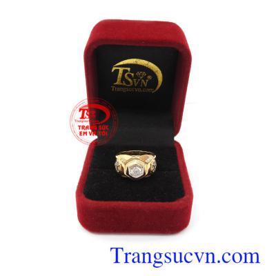 Nhẫn nam phù hợp đeo ngón giữa và ngón áp út, sản phẩm nhẫn nam vàng tây được khách hàng bình chọn nhiều năm uy tín trên thị trường