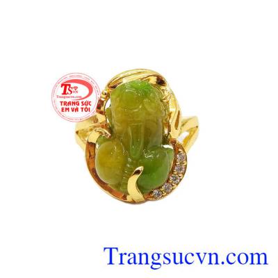 Với thiết kế kiểu dáng độc đáo, sáng tạo và hợp thời trang dễ dàng kết hợp với nhiều loại trang phục,Nhẫn nữ 14k tỳ hưu thịnh vượng