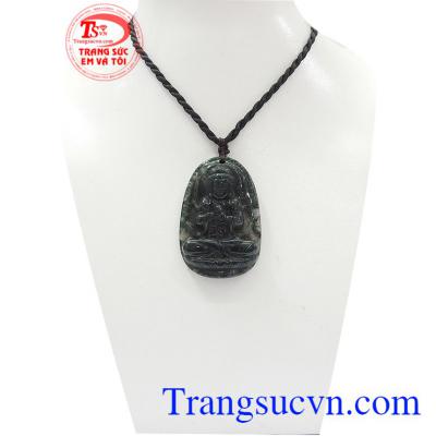 Phật bản mệnh Canxedon tuổi Mùi - Thân - "Như Lai Đại Nhật" là phật bản mệnh đại diện cho người tuổi Mùi và Thân được chạm khắc đẹp và tinh xảo