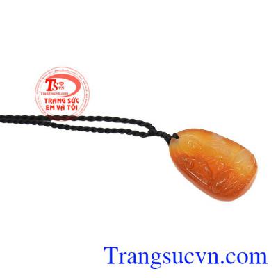 Phật bản mệnh tuổi Ngọ đá mã não phù hợp với người mệnh thổ, mệnh kim