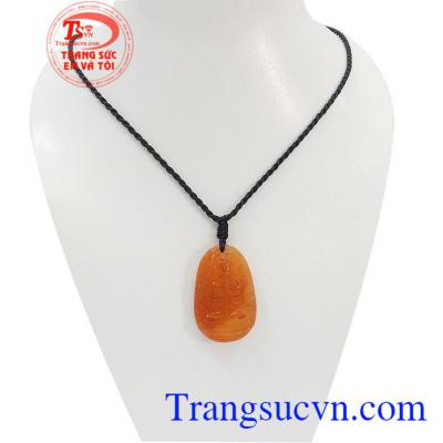 Người sinh năm Tý có Phật độ mệnh là Quan Âm nghìn mắt nghìn tay, biểu trưng cho đại từ đại bi, ngài sẽ giúp bạn vượt qua được mọi khó khăn trong cuộc sống, có đủ ý chí và niềm tin