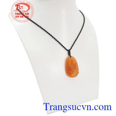 Phật bản mệnh tuổi Tý mã não là sản phẩm được chế tác đẹp, tinh xảo