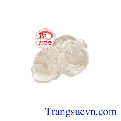 Tỳ hưu thạch anh trắng may mắn được chế tác từ ngọc cẩm thạch trắng thiên nhiên chuẩn chất lượng