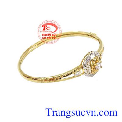 Vòng vàng kết trái yêu thương bảo hành 6 tháng, giao hàng nhanh trên toàn quốc