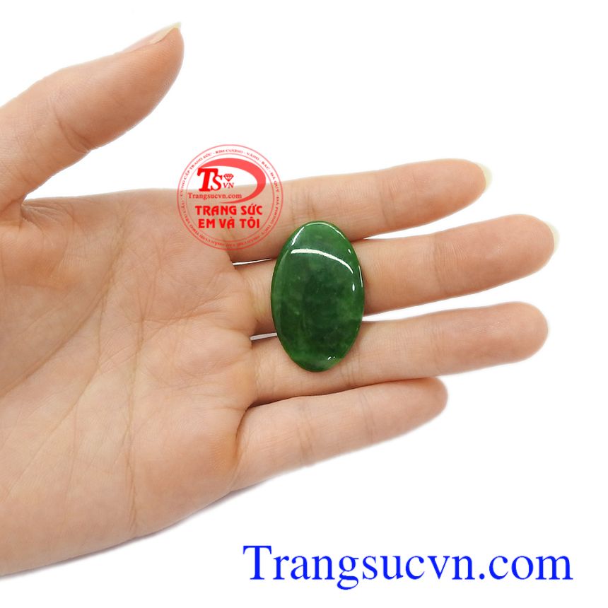 Mặtngọc Jadeite thiên nhiên cao cấp là món quà ý nghĩa cho người yêu thương Mặt ngọc Jadeite đại phúc lộc