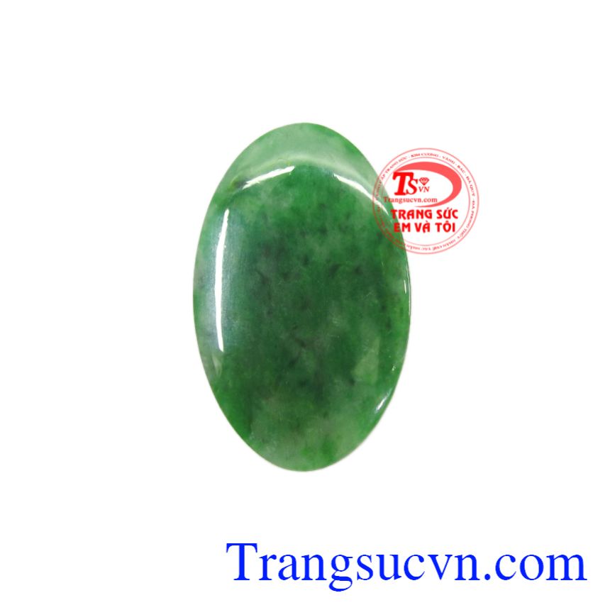 Mặt ngọc Jadeite thịnh vượng là sản phẩm đá quý bắt mắt, chất lượng.