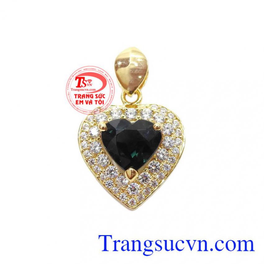 Mặt trái tim sapphir thiên nhiên