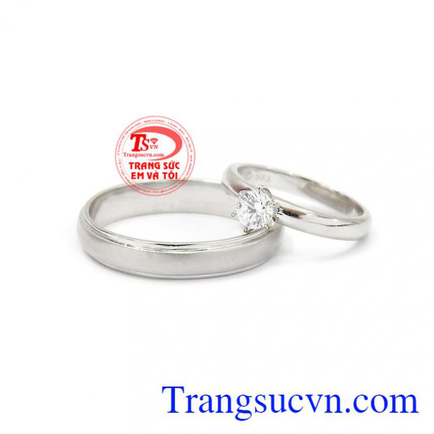 Nhẫn cưới bên nhau trọn đời