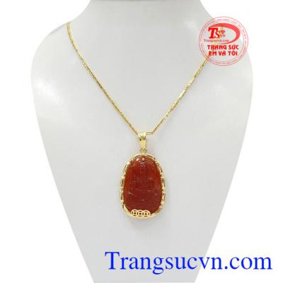 Bộ dây chuyền mặt Phật tuổi Mão là sản phẩm kết hợp giữa mặt Phật bọc vàng và dây chuyền vàng.