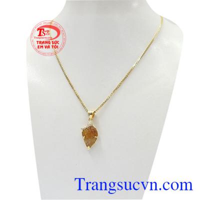 Loại năng lượng này giúp con người có cảm giác sảng khoái, tinh thần minh mẫn, suy nghĩ tích cực hơn,Bộ dây thạch anh tóc độc đáo