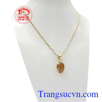 Thạch anh tóc được cho là loại đá quý có tích trữ nhiều năng lượng,Bộ dây thạch anh tóc độc đáo