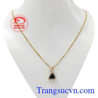 Bộ trang sức sapphir thiên nhiên quyến rũ