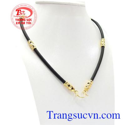 Dây cao su bọc rồng mạnh mẽ tạo sự đẳng cấp phong cách cá tính, đem lại sức hút cho phái mạnh