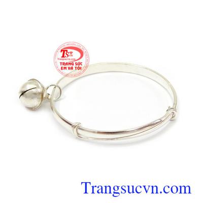 Lắc bạc trẻ em có chuông là món quà tuyệt vời cho bé yêu những dịp ý nghĩa