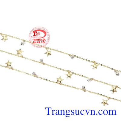 Lắc chân ngôi sao may mắn