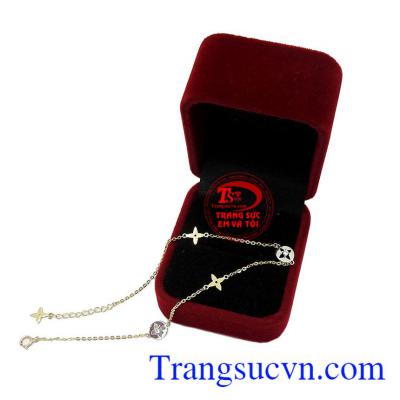 Lắc Chân Vàng Tây