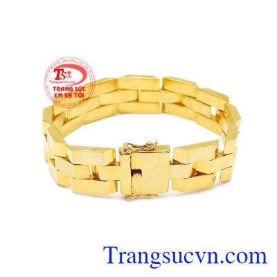 Lắc tay nam mạnh mẽ vàng 10k được chế tác theo phong cách lịch lãm, sang trọng. 