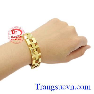 Sản phẩm bảo hành uy tín, giao hàng toàn quốc. Lắc tay nam mạnh mẽ vàng 10k.