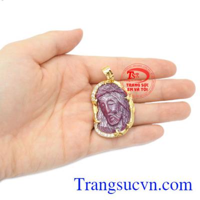 Mặt Chúa Ruby bọc vàng 14k.