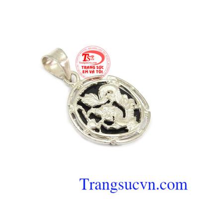 Mặt dây chuyền bạc hình rồng