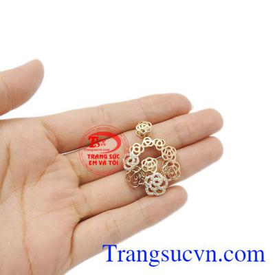 Sản phẩm bảo hành uy tín, giao hàng toàn quốc. Mặt dây chuyền hoa hồng bất tử.