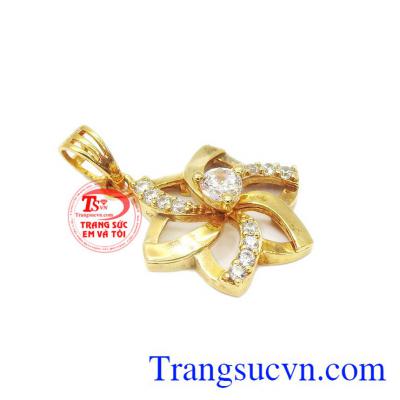Mặt dây chuyền hoa tao nhã, mặt dây chuyền nữ vàng tây. Mặt dây chuyền hoa tao nhã