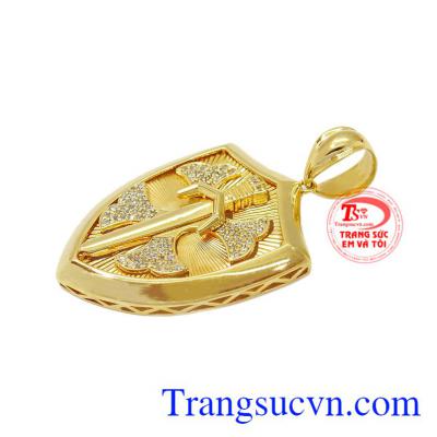 Mặt dây có thể kết hợp với dây chuyền vàng. Mặt dây chuyền nam đẹp