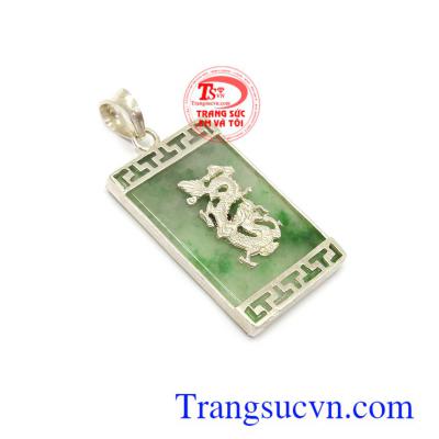 Mặt dây chuyền nam rồng tôn lên sự lịch lãm, sang trọng và thời trang
