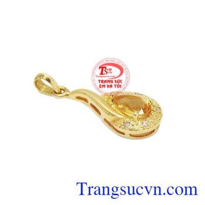 Mặt dây chuyền vàng cho phái đẹp được chế tác tinh tế và sang trọng. Mặt dây chuyền vàng cho phái đẹp