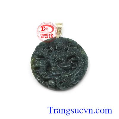 Mặt dây đá quý bọc bạc là dòng sản phẩm rất được phái mạnh ưa chuộng