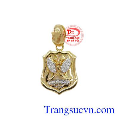 Mặt dây đại bàng nam là sản phẩm hiện đang được nhiều người yêu thích và lựa chọn.