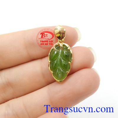 Sản phẩm thích hợp làm quà tặng cho người thân hoặc bạn bè,Mặt dây lá Nephrite