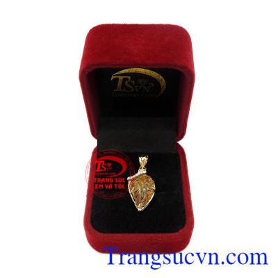 Mặt dây lá thạch anh tóc phồn vinh