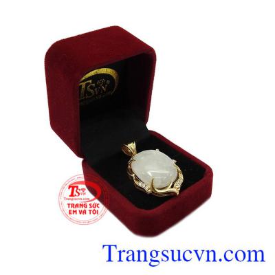 Mặt dây được bảo hành uy tín, giao hàng toàn quốc. Mặt dây sapphire tự nhiên bọc vàng