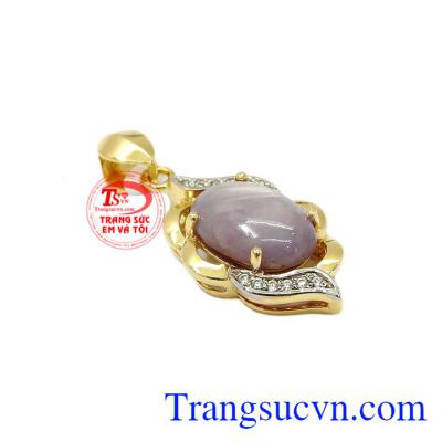 Mặt dây chuyền Sapphire với Sapphire là viên đá của tình yêu, tri thức và sự toàn vẹn,Mặt dây Sapphire vàng 10k