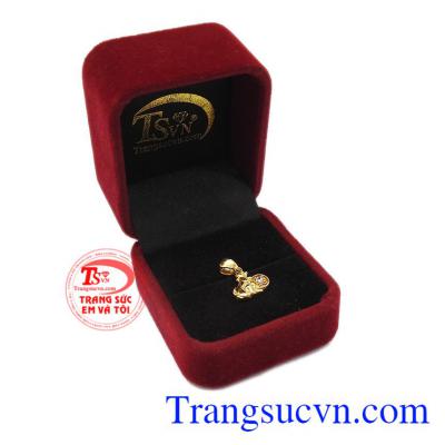 Mặt dây có thể nhận chế tác theo yêu cầu. Mặt dây tuổi mão vàng