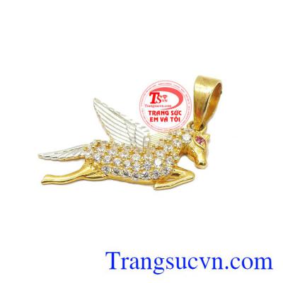 Sản phẩm thiết kế vô cùng độc đáo và mới lạ. Mặt dây tuổi ngọ